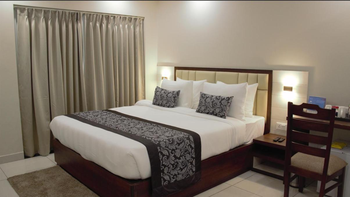 Pride Biznotel Canopus, Digha ديغا المظهر الخارجي الصورة