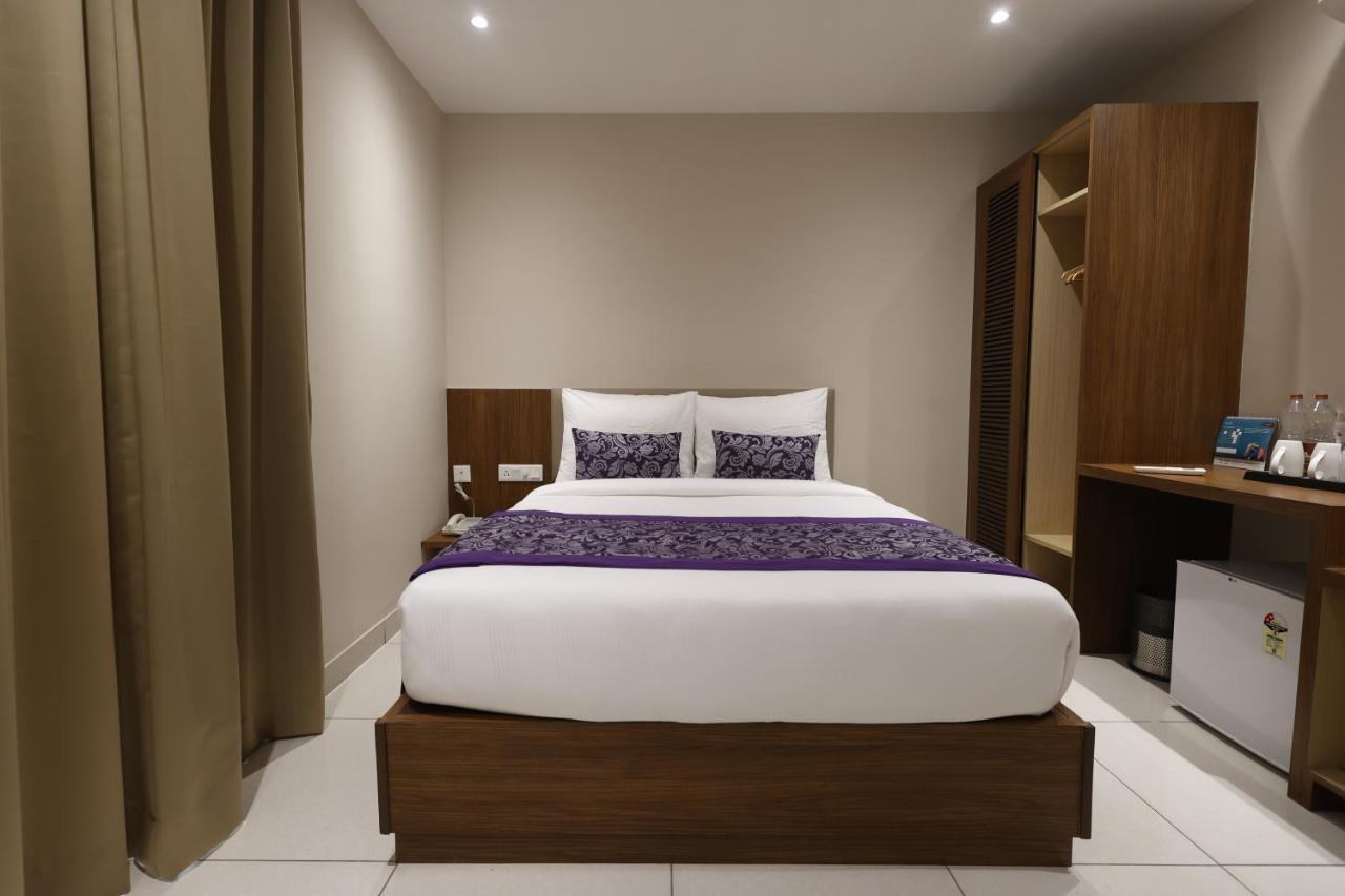 Pride Biznotel Canopus, Digha ديغا المظهر الخارجي الصورة