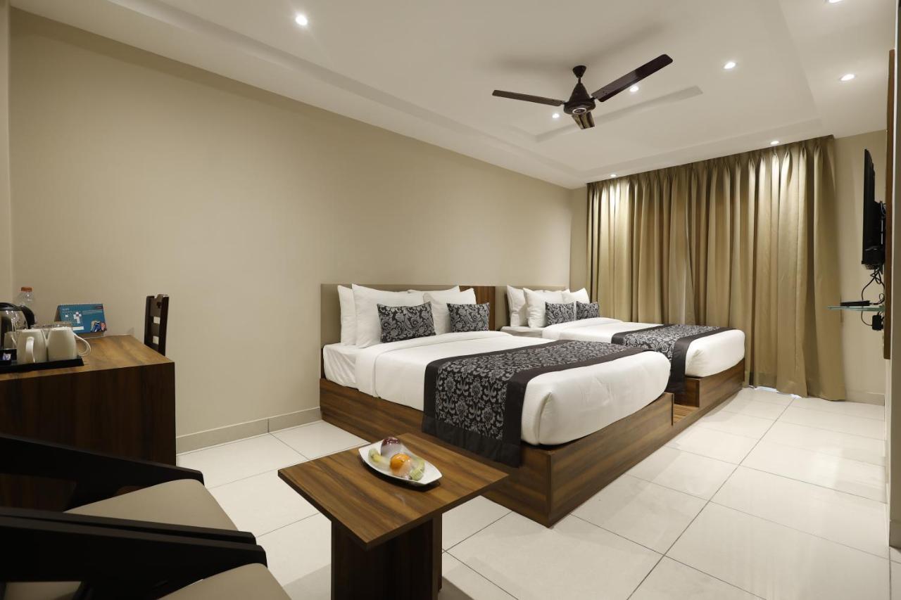 Pride Biznotel Canopus, Digha ديغا المظهر الخارجي الصورة